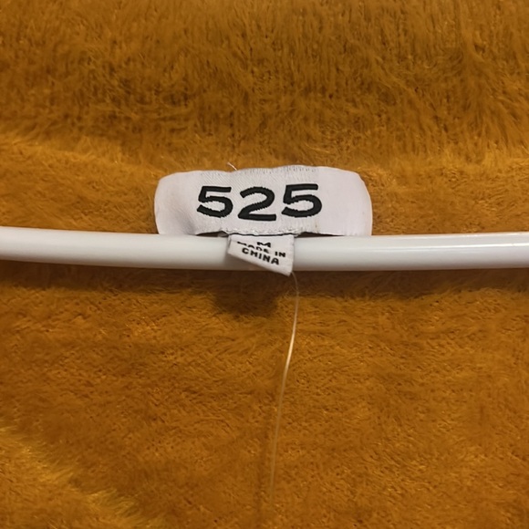 Anthropologie 525 Cropped Sweater - Picture 4 of 5